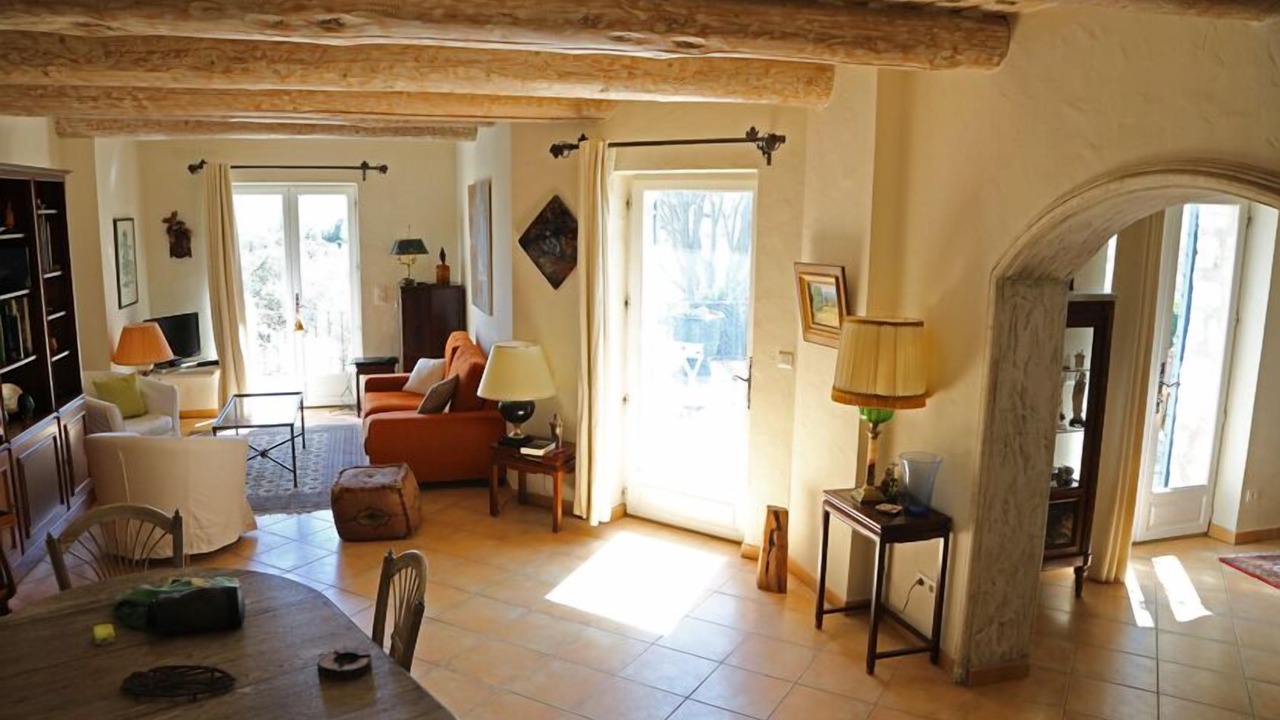 Photo of Livingroom in Gordes