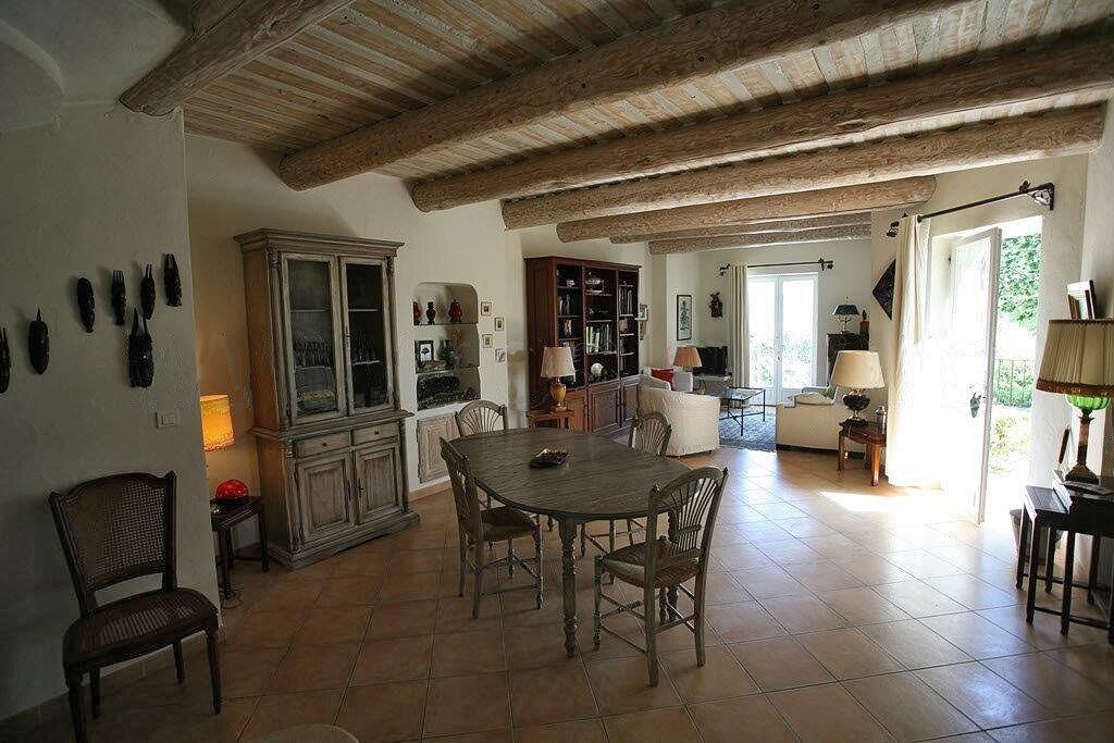 Photo of Others in Gordes