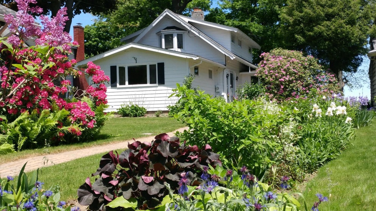 Photo of Outdoor in Lake Erie Beach