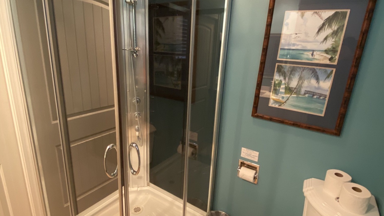 Photo of Bathroom in Town of Torrey