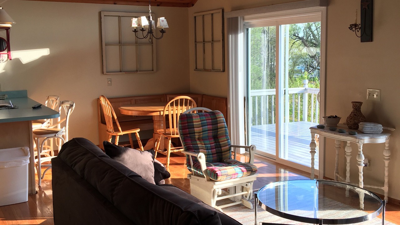 Photo of Livingroom in Frontenac