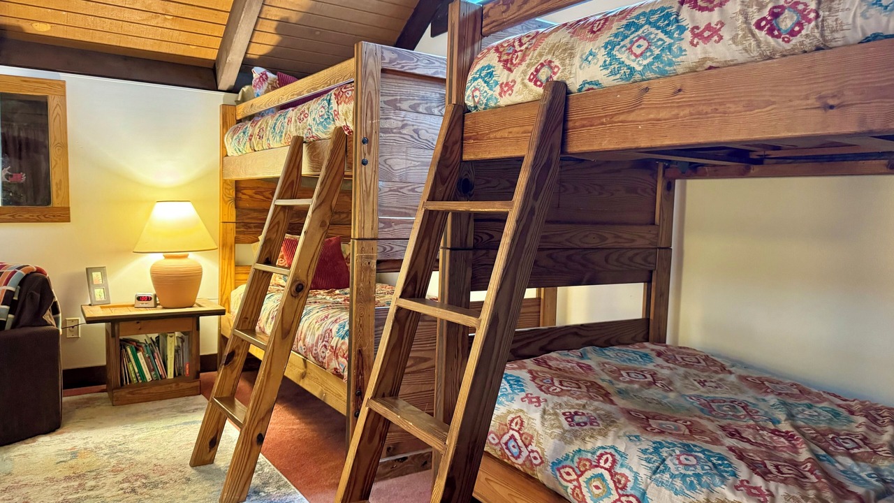 Photo of Bedroom in Treeloft