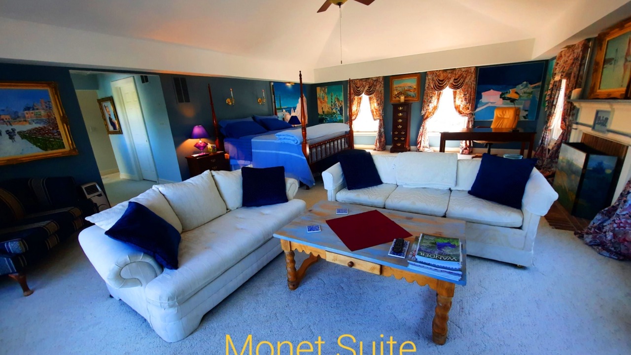 Photo of Livingroom in Philomont