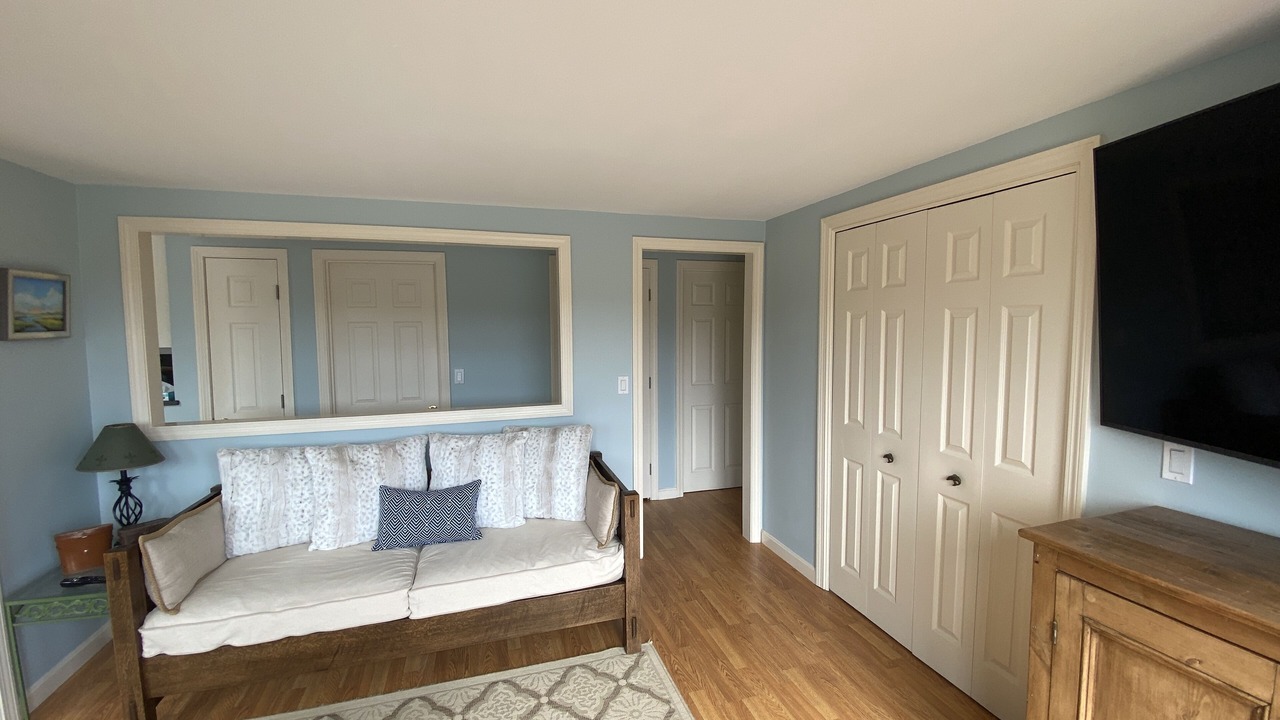 Photo of Livingroom in South Dennis