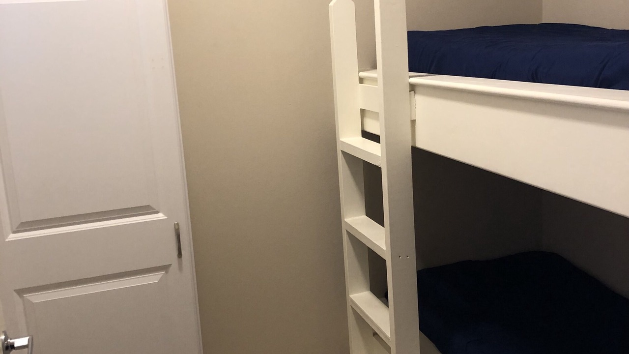 Photo of Bedroom in Miramar Beach