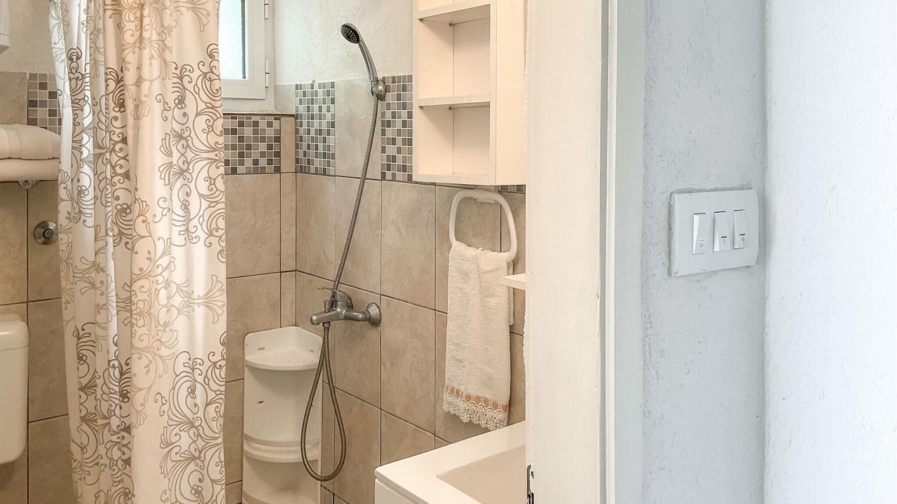 Photo of Bathroom in Sucuraj