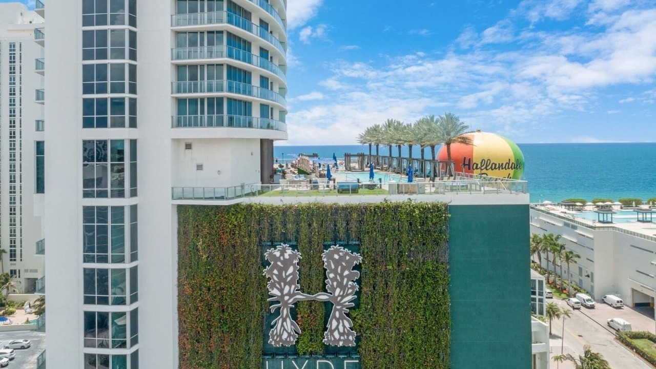 Photo of Outdoor in Hollywood South Central Beach