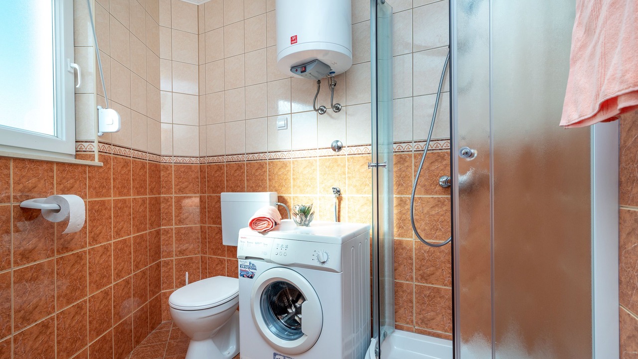 Photo of Bathroom in Okrug Gornji
