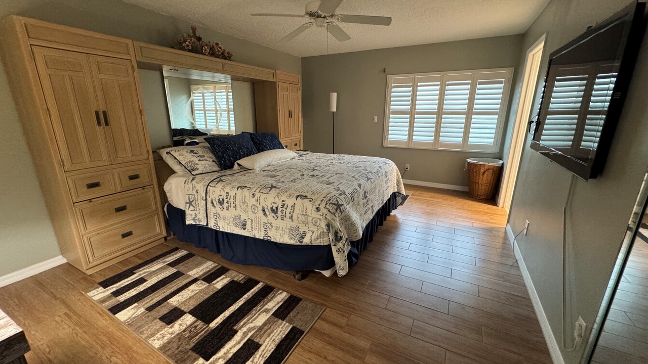 Photo of Bedroom in Avon By The Sea