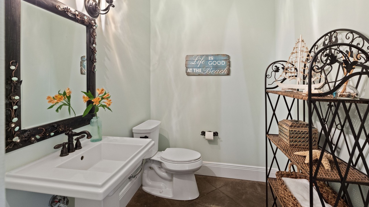 Photo of Bedroom in Emerald Waters Village
