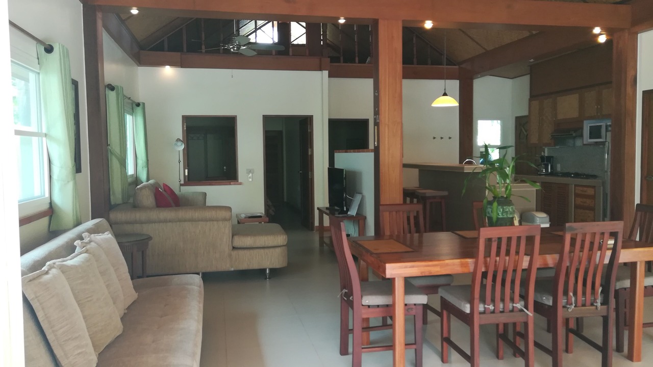 Photo of Livingroom in Nai Harn