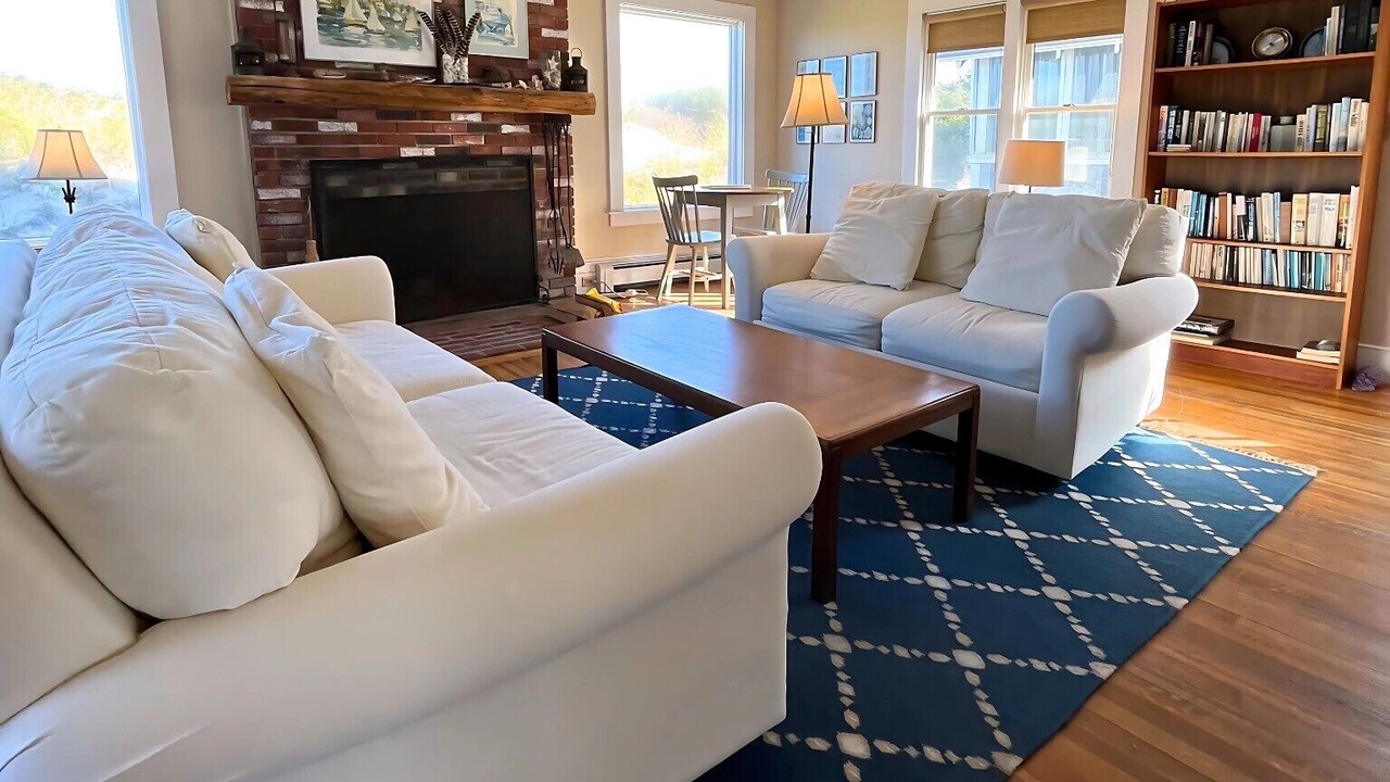 Photo of Livingroom in East Sandwich