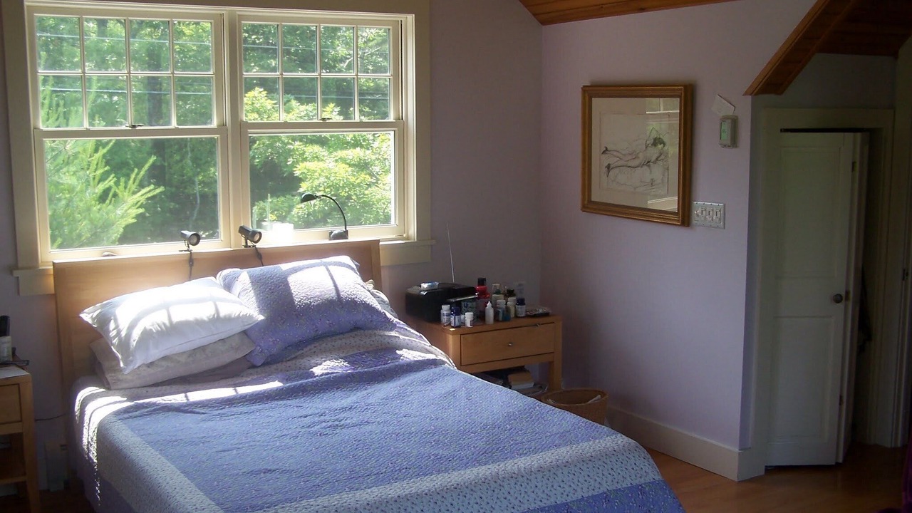 Photo of Bedroom in Saugerties