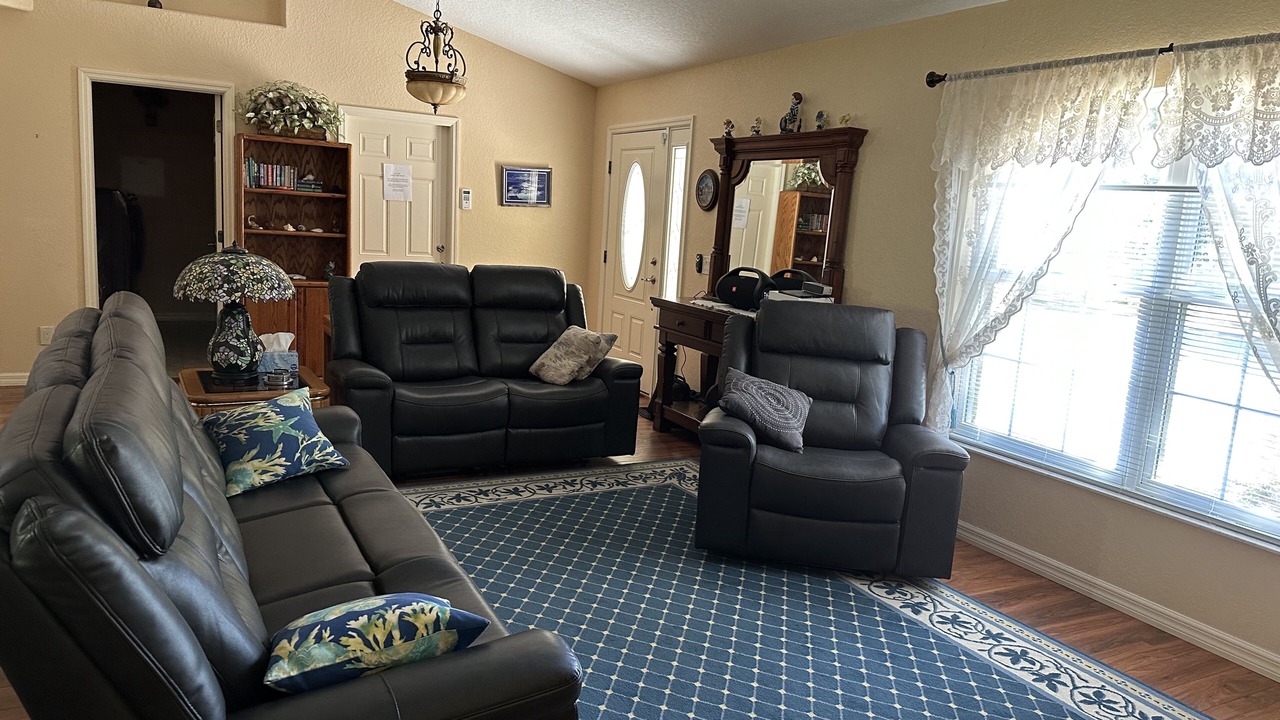 Photo of Livingroom in Homosassa