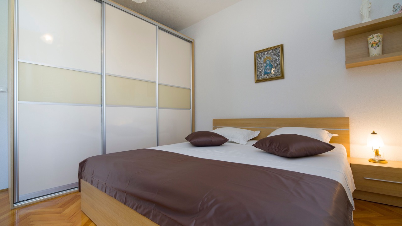 Photo of Bedroom in Marina