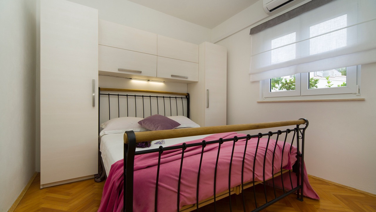 Photo of Bedroom in Marina