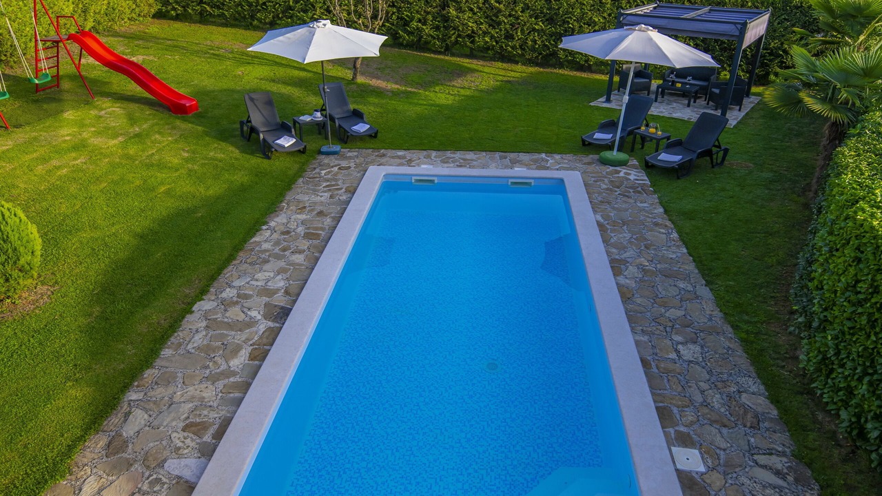 Photo of Outdoor in Borut