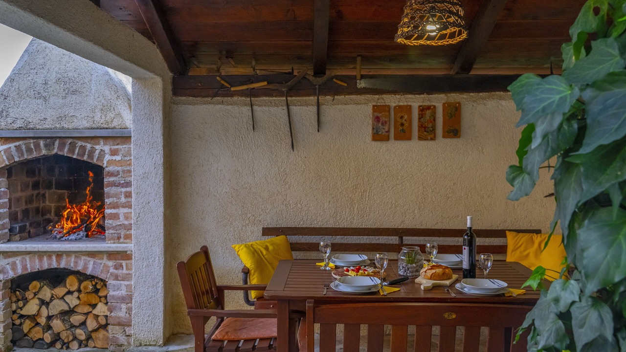 Photo of Outdoor in Borut