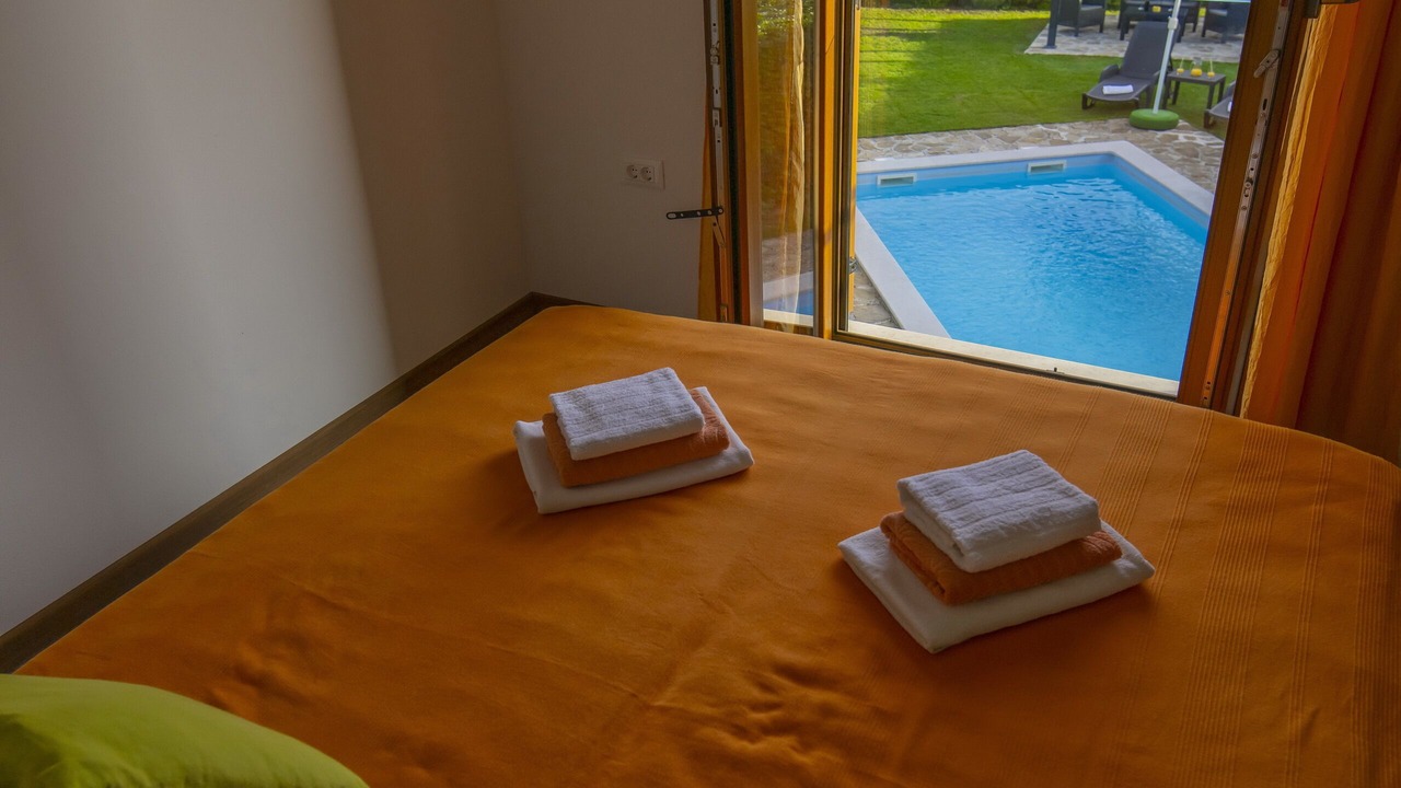 Photo of Bedroom in Borut