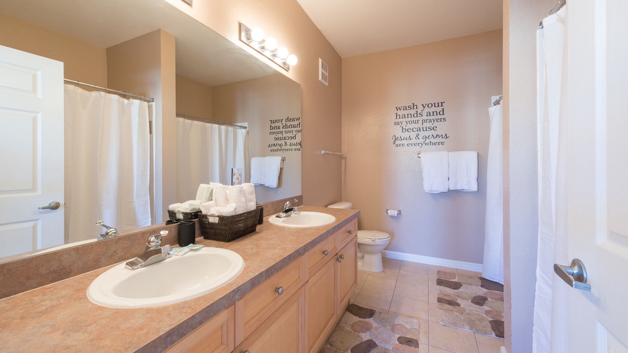 Photo of Bathroom in Loughman