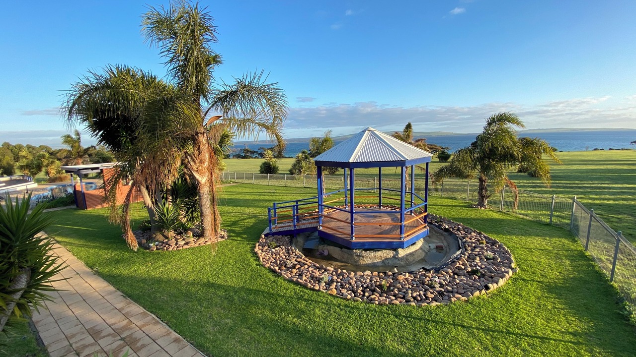 Photo of Outdoor in Kingscote