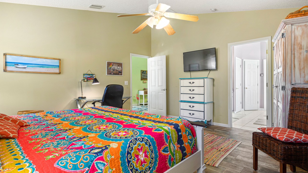 Photo of Bedroom in Butler Beach