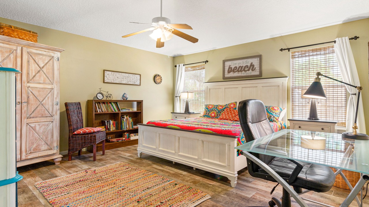 Photo of Bedroom in Butler Beach