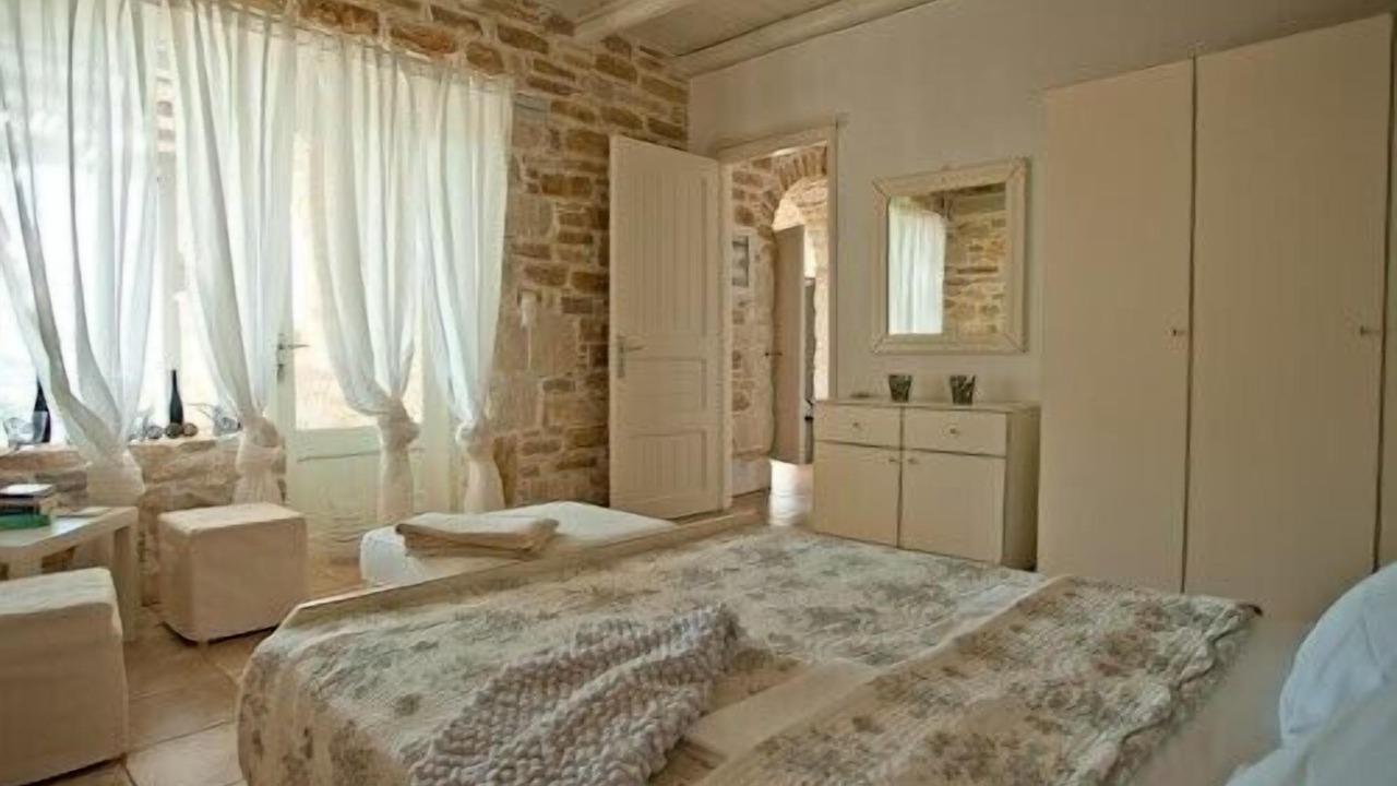 Photo of Bedroom in Pitsidia
