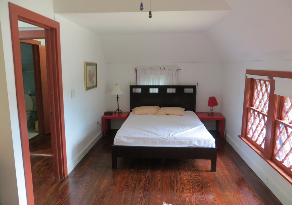 Photo of Bedroom in Shinnecock Hills