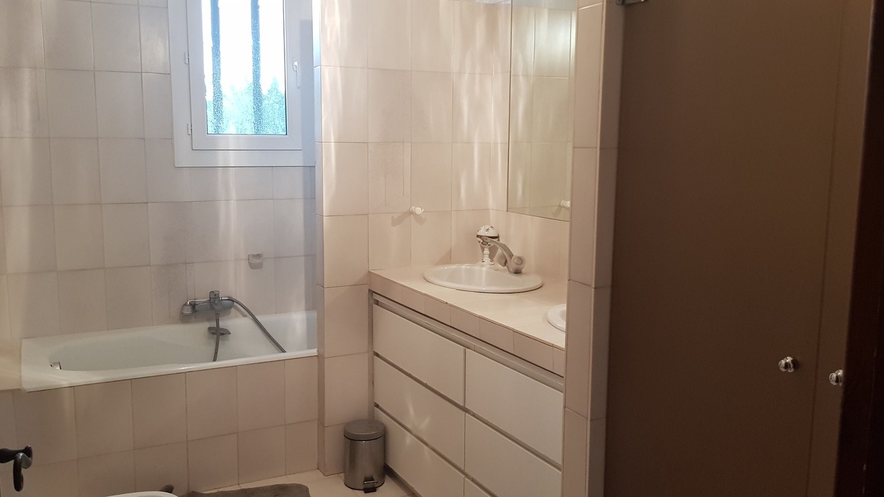 Photo of Bathroom in Lagnes