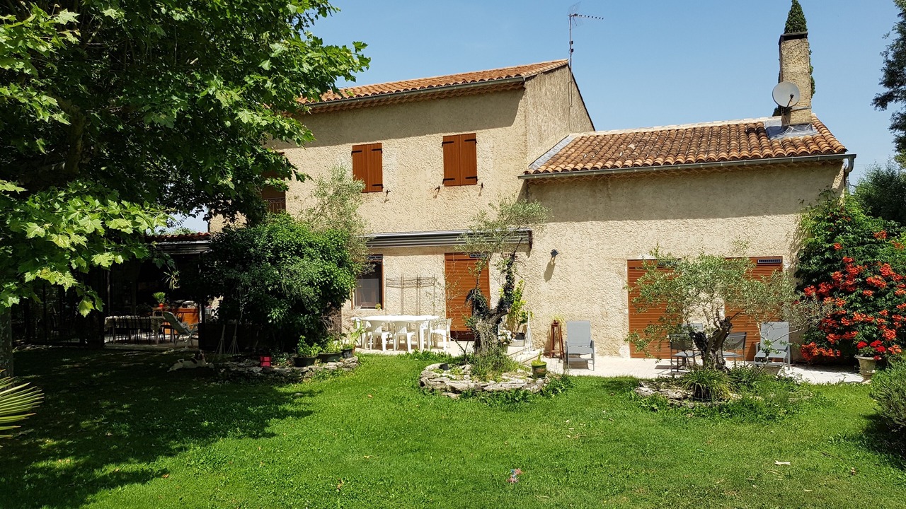 Photo of Outdoor in Lagnes