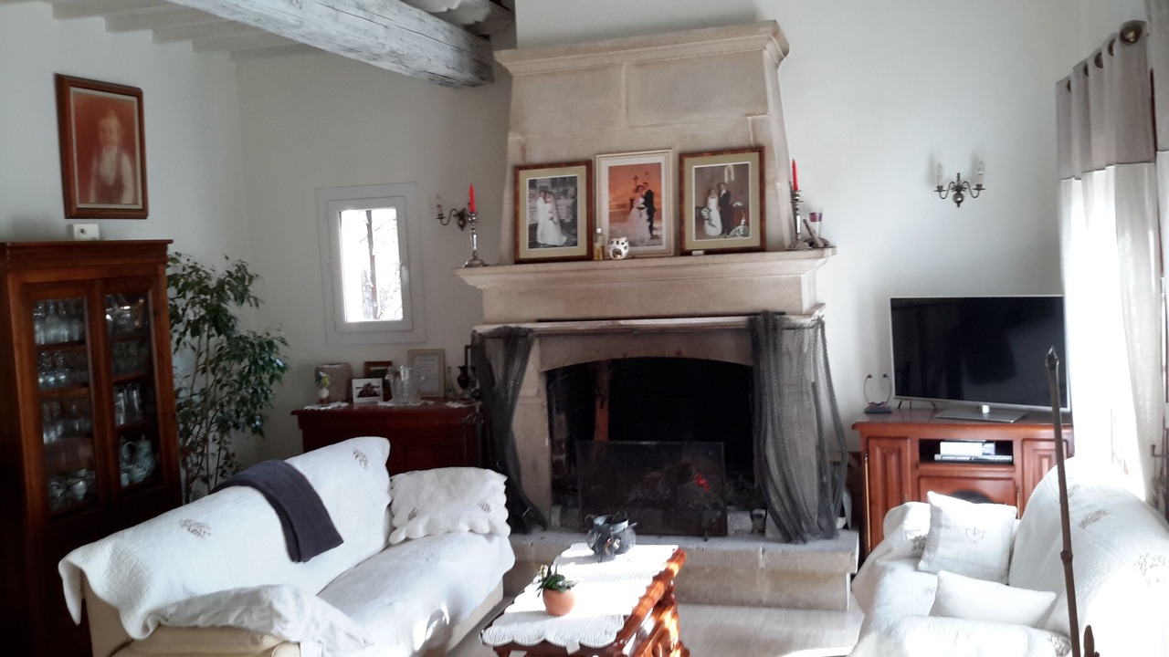 Photo of Livingroom in Lagnes