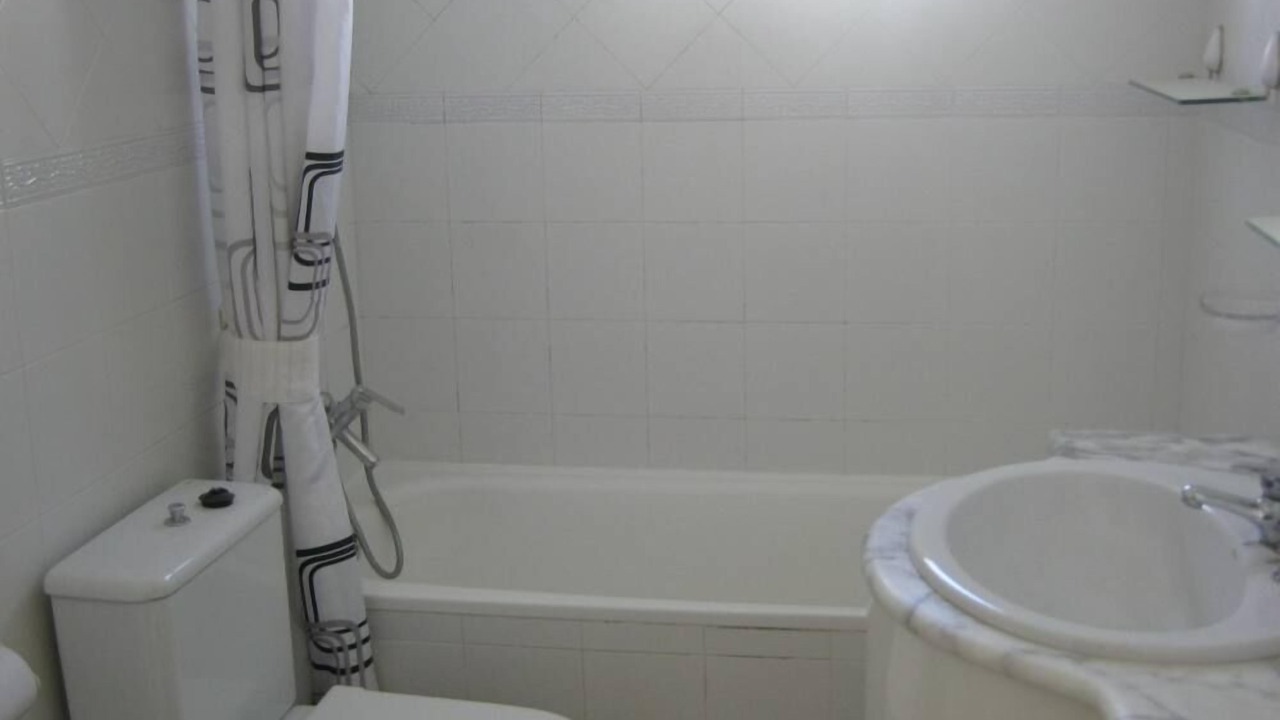 Photo of Bathroom in Aduanas