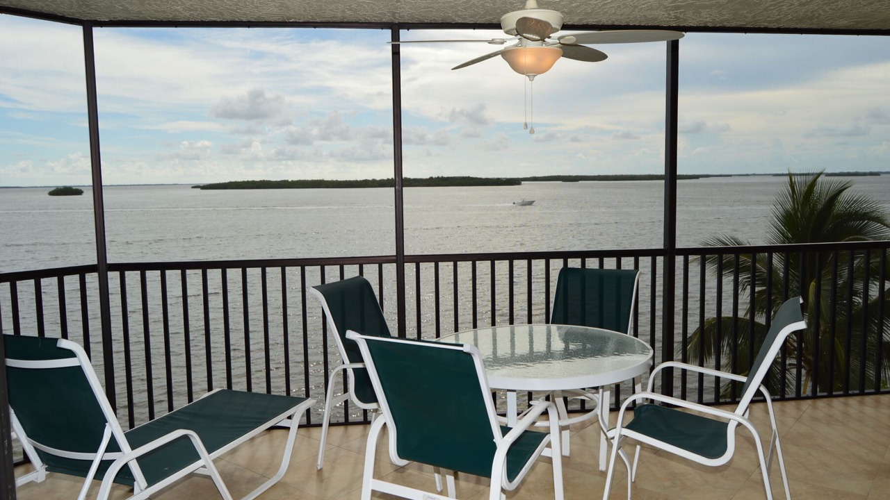 Photo of Patio Balcony in Punta Rassa
