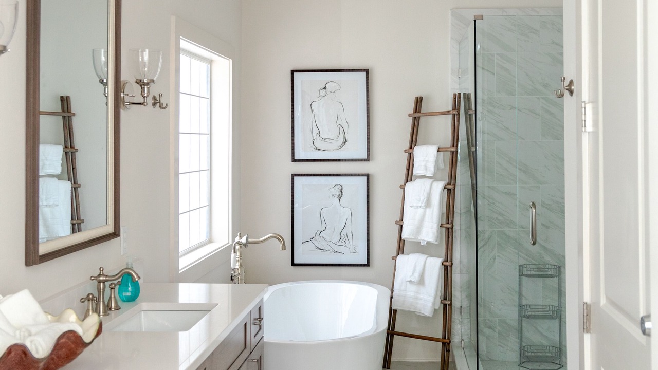 Photo of Bathroom in Seacrest Beach