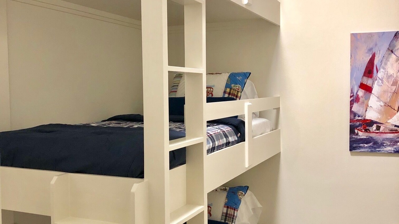 Photo of Bedroom in Seacrest Beach