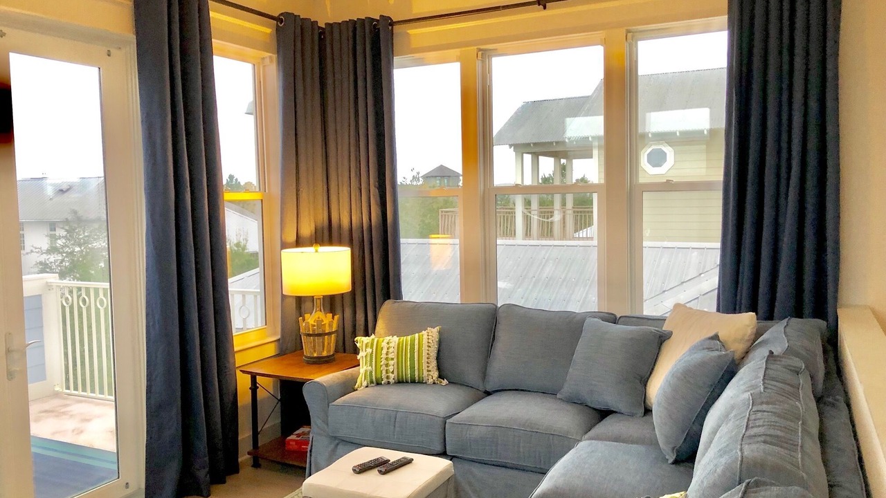 Photo of Livingroom in Seacrest Beach