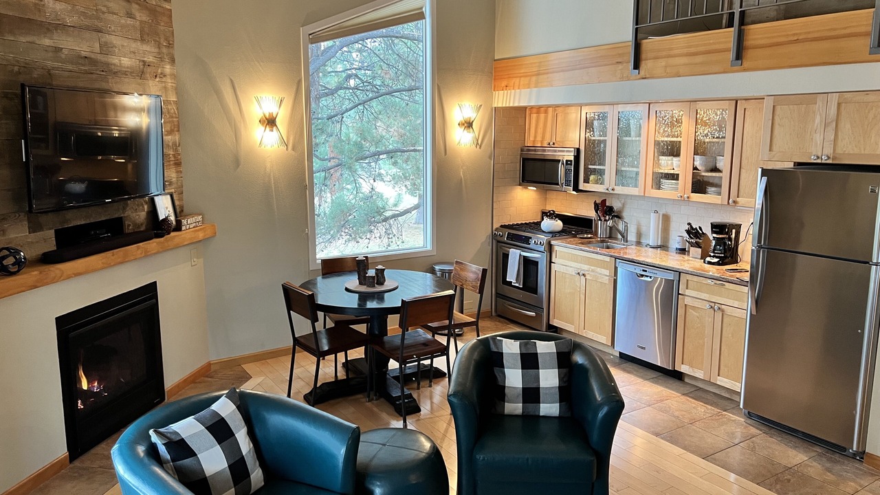 Photo of Bedroom in Century West