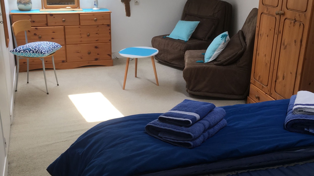 Photo of Bedroom in Plouguenast