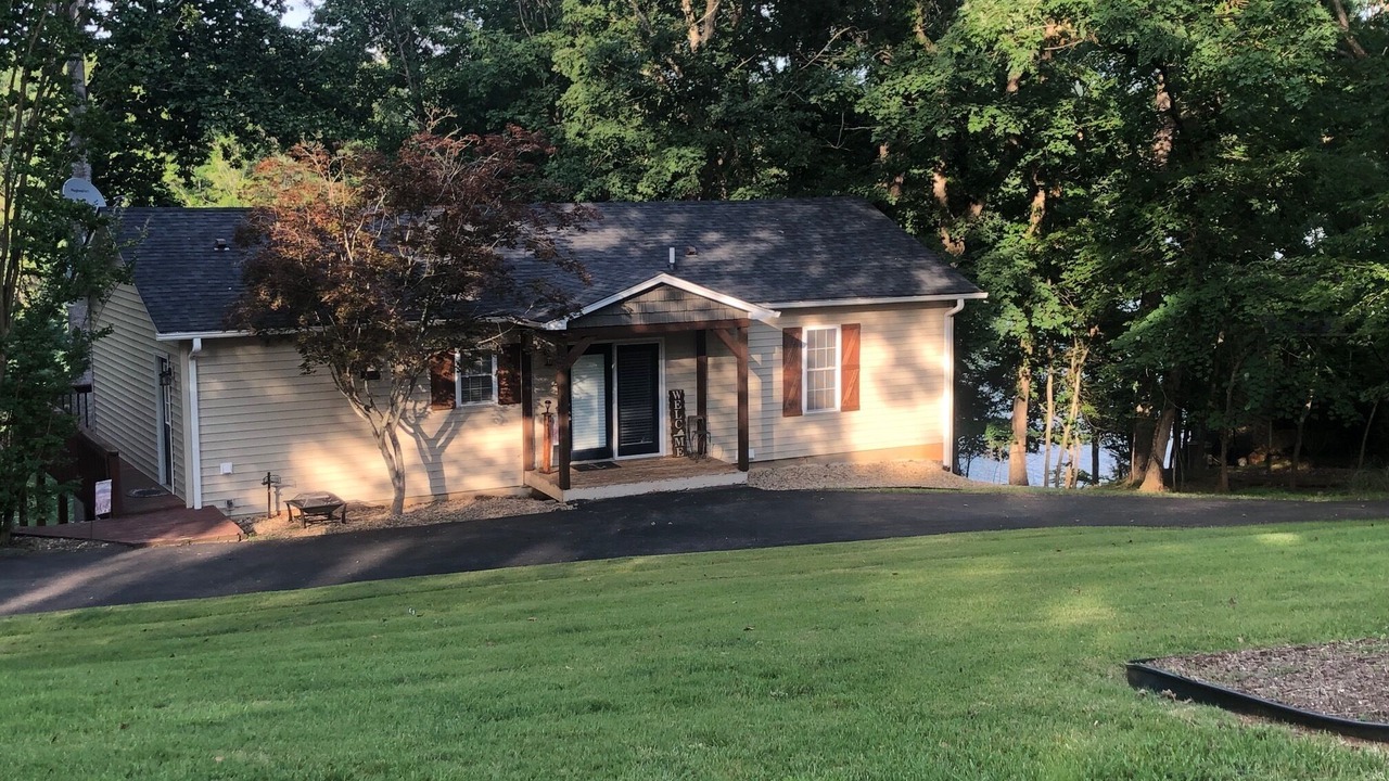 Photo of Outdoor in Moneta