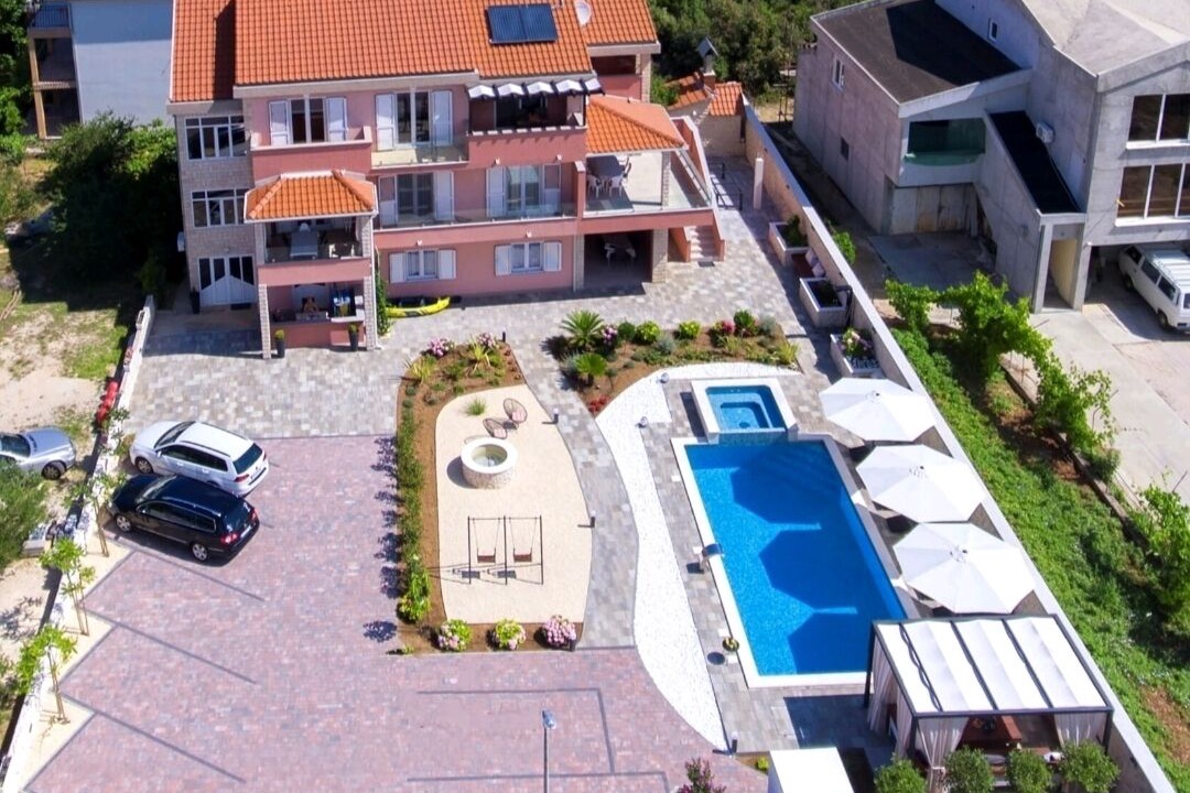 Photo of Outdoor in Grebastica