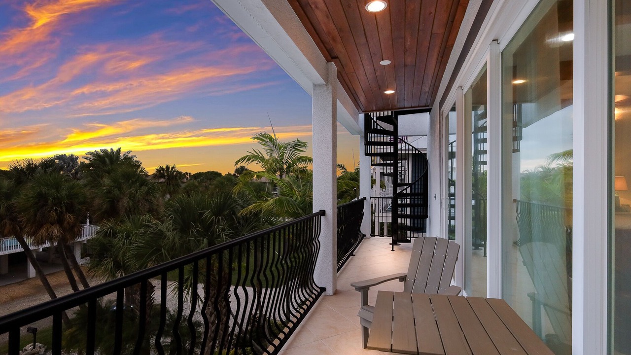 Photo of Patio Balcony in Holmes Beach