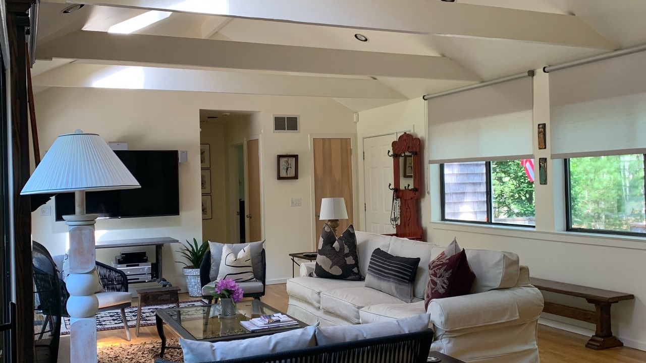 Photo of Livingroom in East Hampton