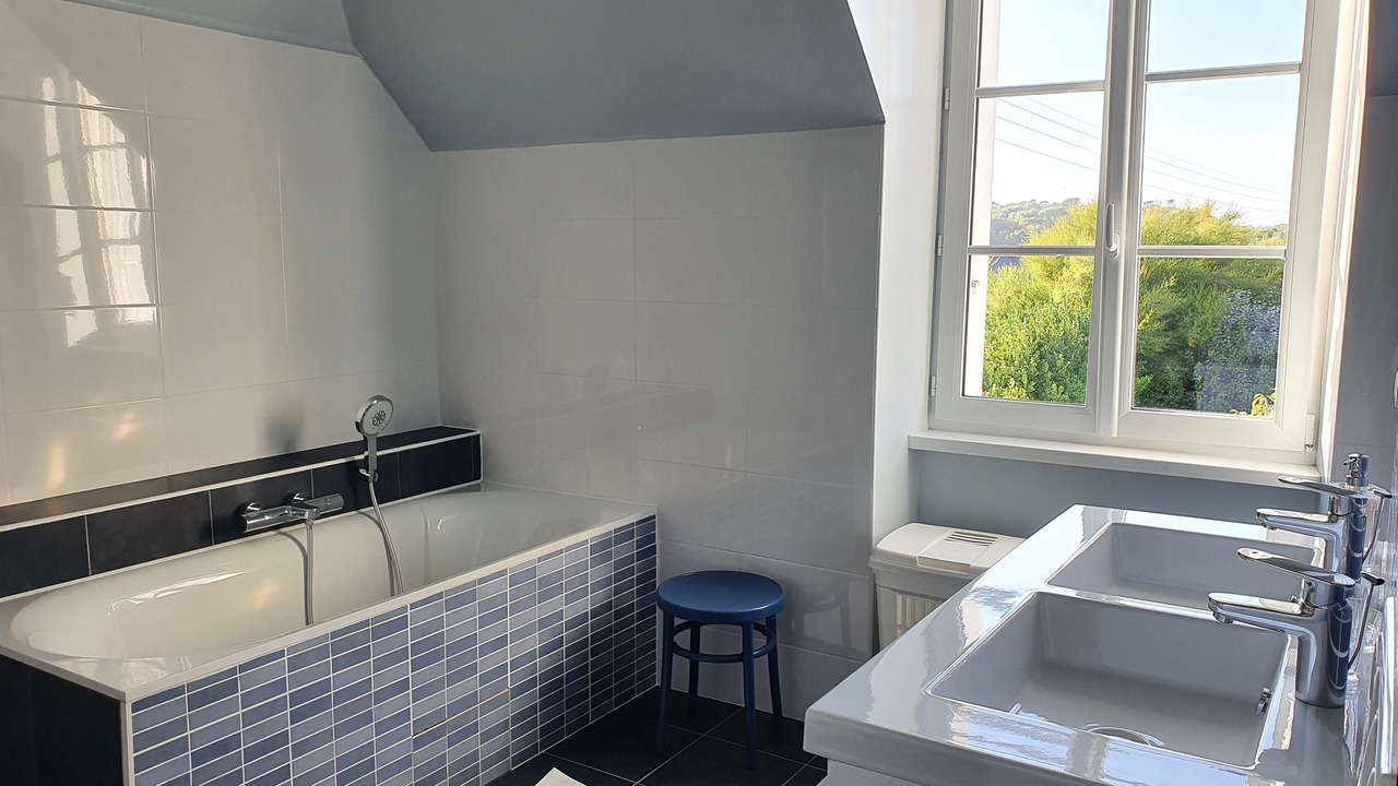 Photo of Bathroom in Primelin