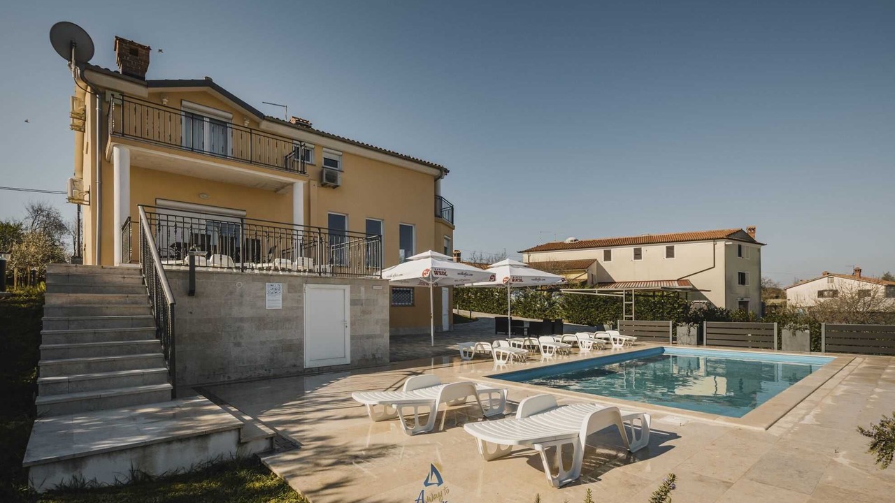 Photo of Outdoor in Momjan