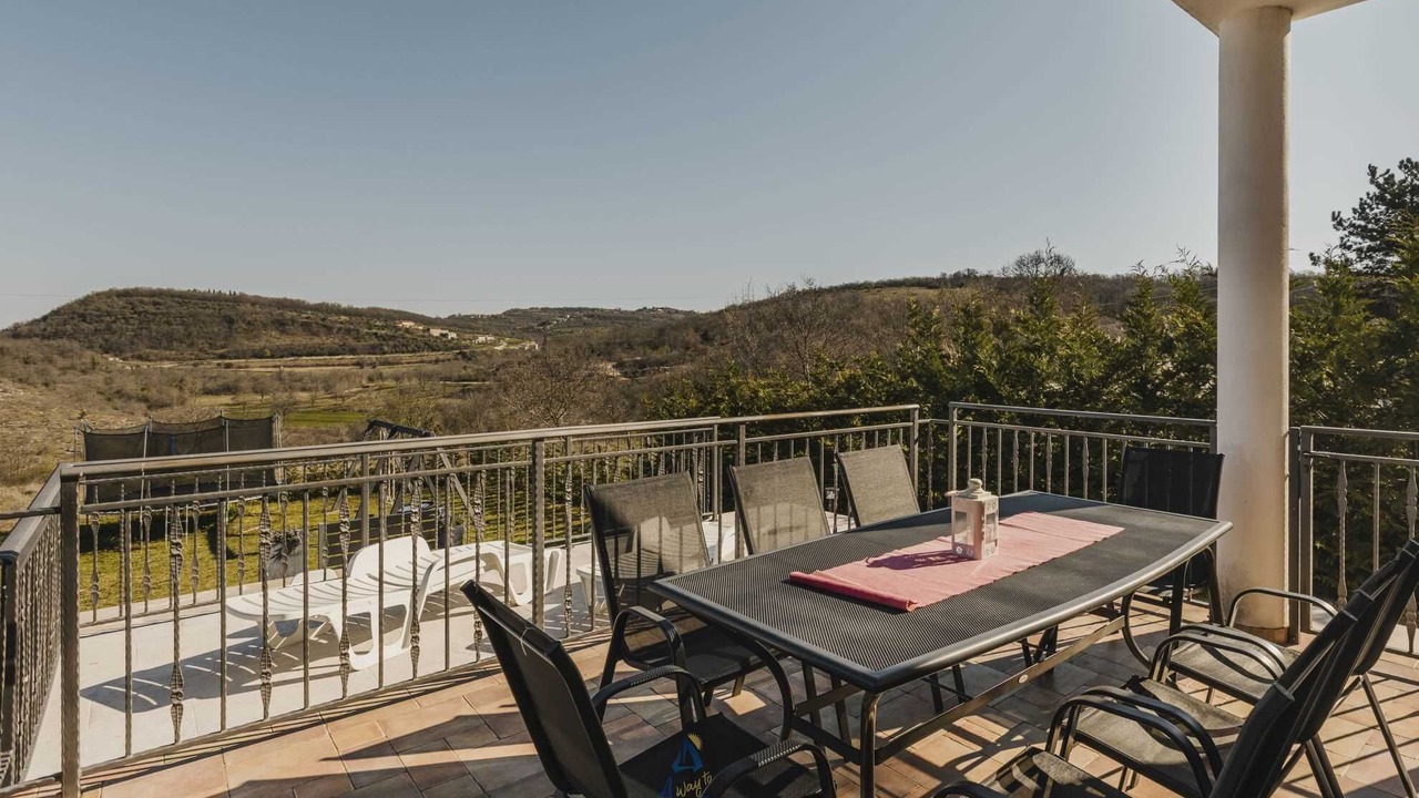 Photo of Outdoor in Momjan