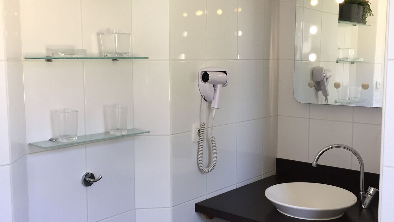 Photo of Bathroom in Ploumoguer