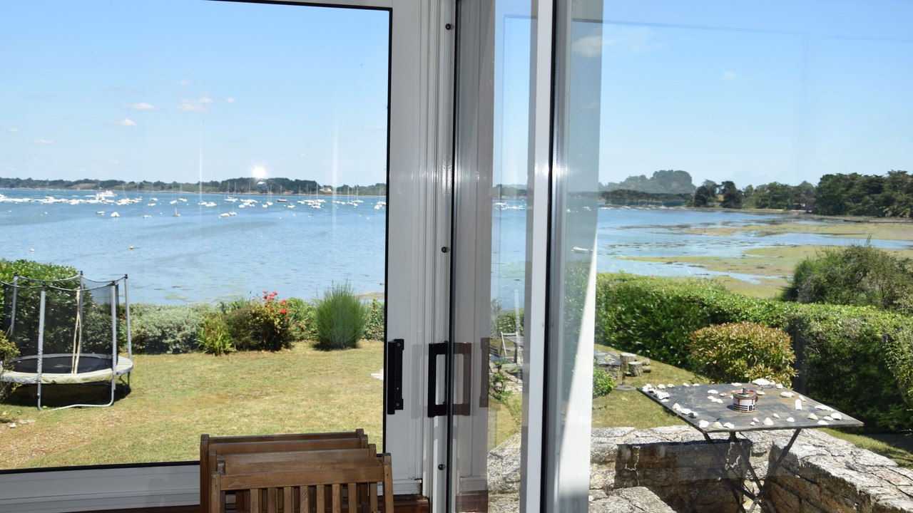 Photo of Others in Arzon