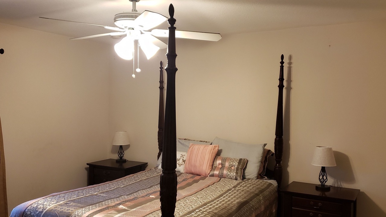 Photo of Bedroom in Davie