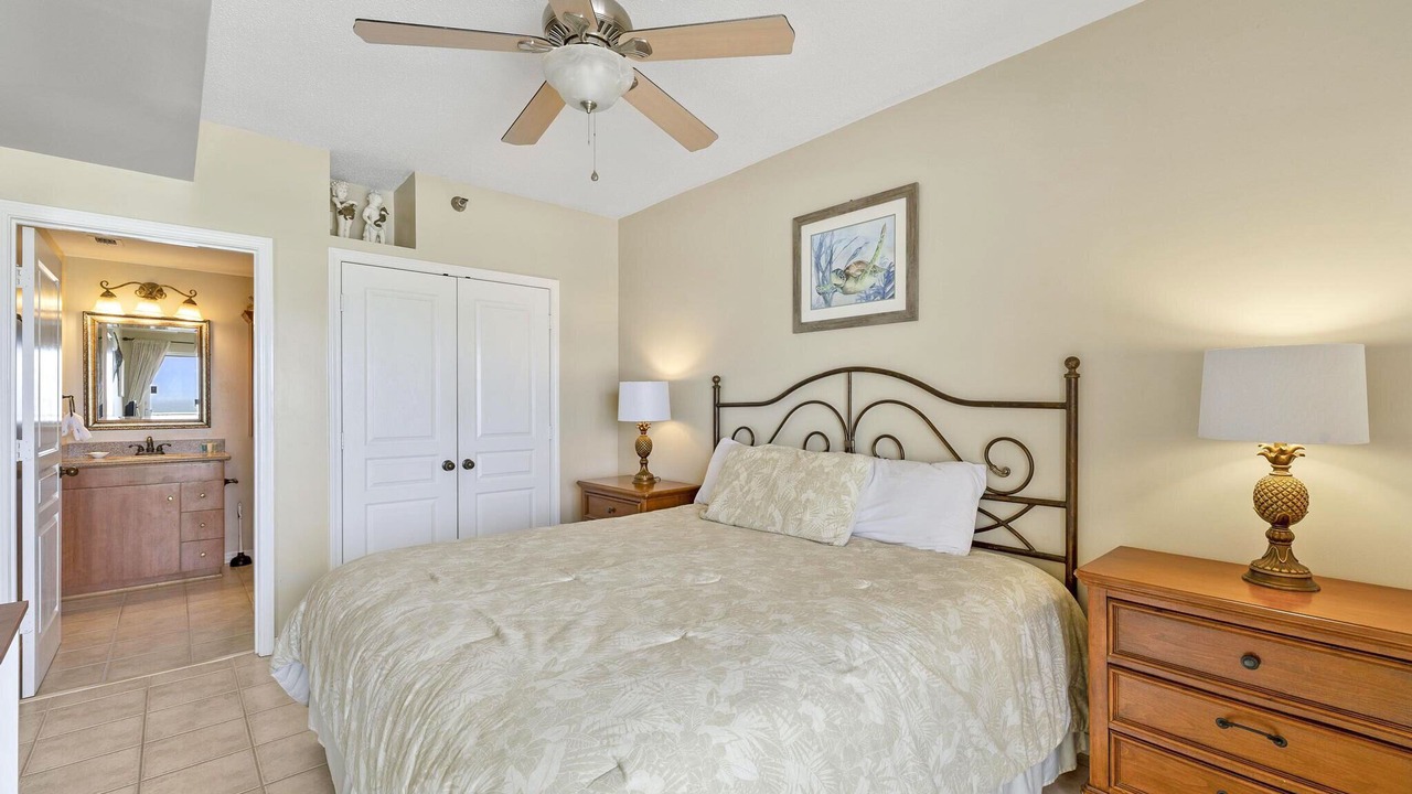 Photo of Bedroom in Pensacola Beach